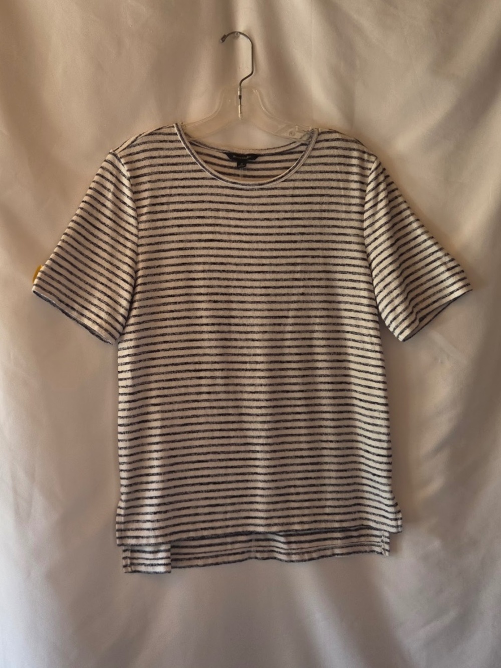 Banana Republic Blue & White Striped Luxspun Knit Boyfriend T-Shirt Size S
